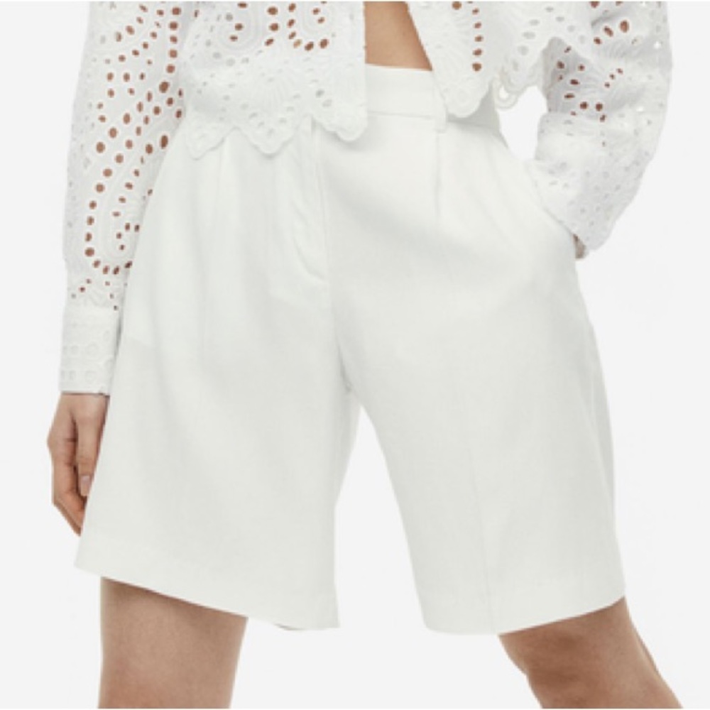 H&M Elegant White Women's Shorts